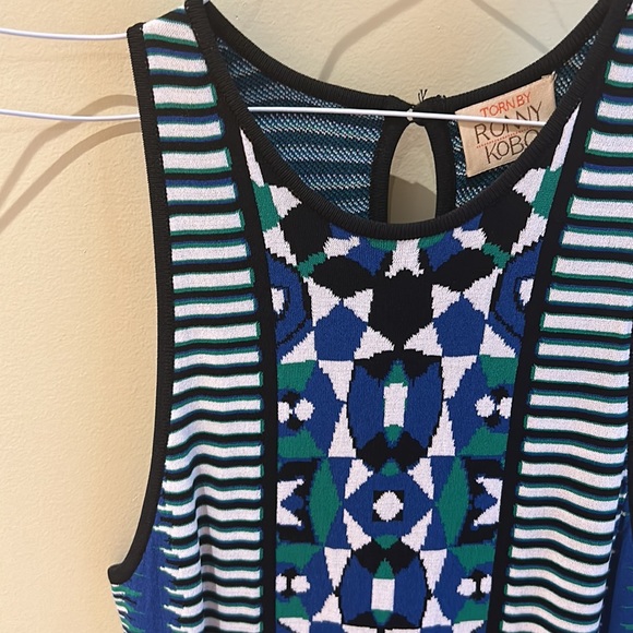 Printed flounce skirt dress - Picture 2 of 4